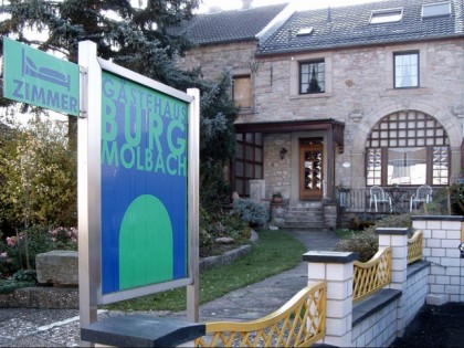 Foto: Burg-Molbach